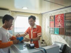 Conheça o Teras BRI Kapal, o banco flutuante que as comunidades insulares esperavam Conheça o Teras BRI Kapal, o banco flutuante que as comunidades insulares esperavam