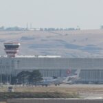 Contato perdido com jato que transportava chefe do exército líbio sobre Ancara, diz Turkiye