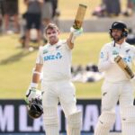 Conway e Latham se tornam a primeira dupla de abertura a marcar duas toneladas no mesmo teste masculino