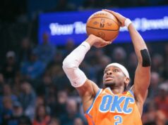 Copa da NBA: Oklahoma City Thunder destrói Phoenix Suns; San Antonio Spurs choca Los Angeles Lakers lightbox-info