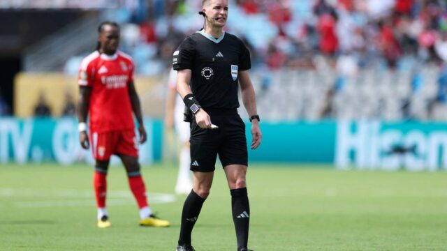 Copa do Mundo 2026 – FIFA busca aprovação para câmeras Copa do Mundo 2026 – FIFA busca aprovação para câmeras corporais e SAOT avançado para aprimorar a experiência de jogo