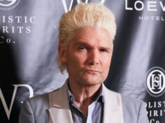 Corey Feldman Doc Diretor contesta alegação do ator de que ele não estava envolvido nas filmagens com clipe dos bastidores Corey Feldman Doc Diretor contesta alegação do ator de que ele não estava envolvido nas filmagens com clipe dos bastidores