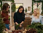 Críticas contundentes continuam chegando ao especial de Natal 'condescendente' e 'fora de alcance' da Netflix de Meghan - enquanto críticos internacionais classificam o episódio como 'inassistível'