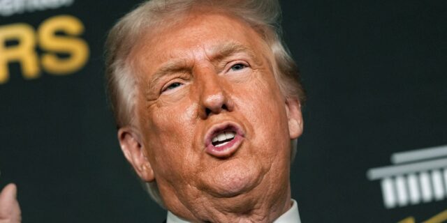 Críticos 'horrorizados' com as três palavras de Donald Trump sobre Yahoo news home