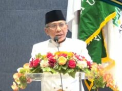 Cuidadores do internato islâmico Krapyak apoiam dueto KH Miftah-Gus Yahya para liderar PBNU Cuidadores do internato islâmico Krapyak apoiam dueto KH Miftah-Gus Yahya para liderar PBNU