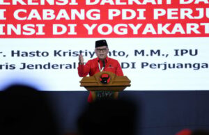 Da coleta de grãos à justiça: a filosofia ambiental de Megawati se torna o guia do PDIP para lidar com desastres Da coleta de grãos à justiça: a filosofia ambiental de Megawati se torna o guia do PDIP para lidar com desastres