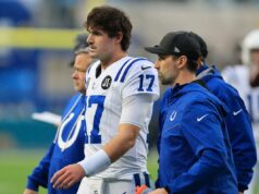 Daniel Jones quebra o silêncio após uma lesão esmagadora enquanto se dirige para o futuro incerto da NFL Daniel Jones, nº 17 do Indianapolis Colts, sai de campo após uma lesão contra o Jacksonville Jaguars durante o primeiro quarto no EverBank Stadium em 7 de dezembro de 2025 em Jacksonville, Flórida.
