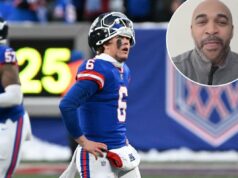 David Tyree quer que os Giants enfrentem Jaxson Dart com ‘riscos’ aumentando 14/12/25 - O quarterback Jaxson Dart # 6 do New York Giants reage em campo durante o quarto período do jogo Giants e Washington Commanders em East Rutherford, NJ. Os Comandantes venceram por 29-21.