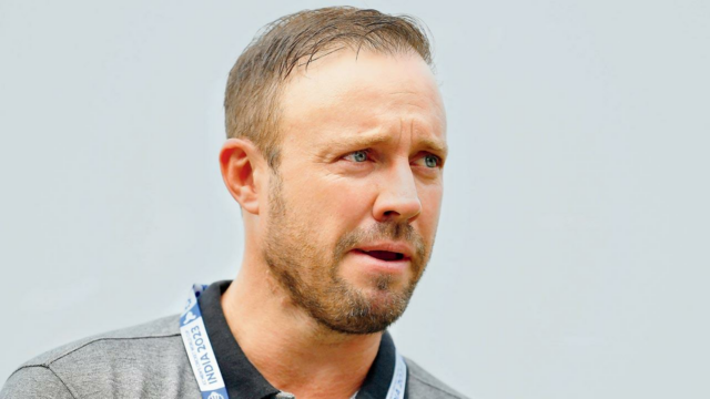 De Villiers apóia o plano flexível de escalação de rebatidas De Villiers apóia o plano flexível de escalação de rebatidas de Gauti nos ODIs