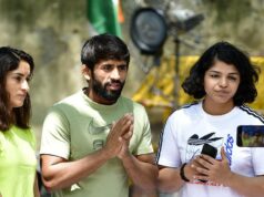 Delhi HC rejeita petições apresentadas por Bajrang, Vinesh e Sakshi desafiando as eleições da WFI Delhi HC rejeita petições apresentadas por Bajrang, Vinesh e Sakshi desafiando as eleições da WFI