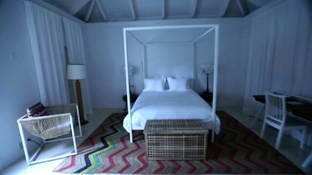 Dentro da luxuosa casa do criminoso sexual condenado Jeffrey Epstein
