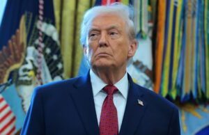 Donald Trump tentou provar a alegação de tiroteio no ICE aos repórteres do New York Times – eles recuaram Jeffrey Epstein e Donald Trump