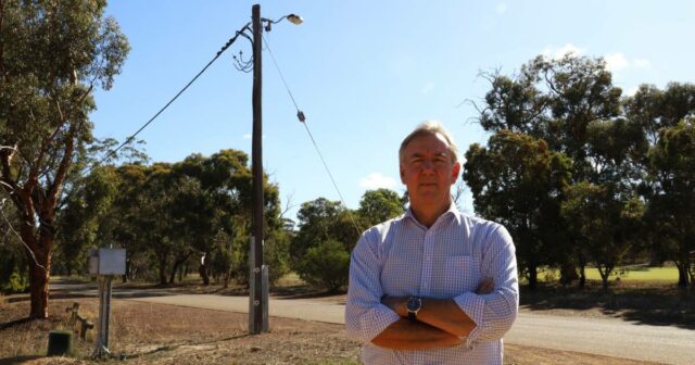 Dez anos depois dos incêndios em Esperance, a angústia de 2015 continua viva
