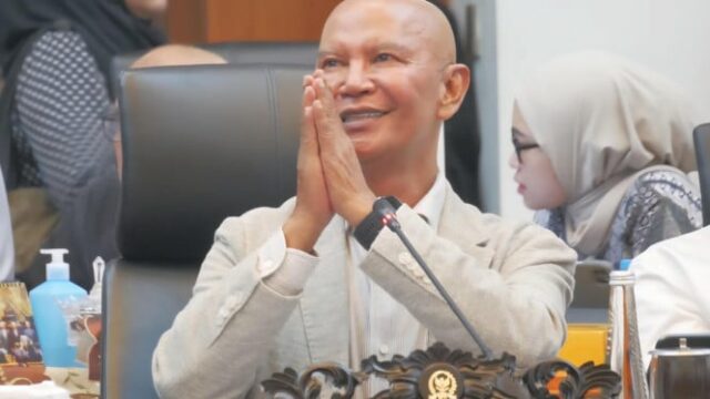 Dia de Natal, Said convida as pessoas a cultivarem um senso de carinho e compaixão
