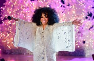 Diana Ross será a atração principal do ‘Dick Clark’s New Year’s Rockin’ Eve’ Diana Ross será a atração principal do 'Dick Clark's New Year's Rockin' Eve'