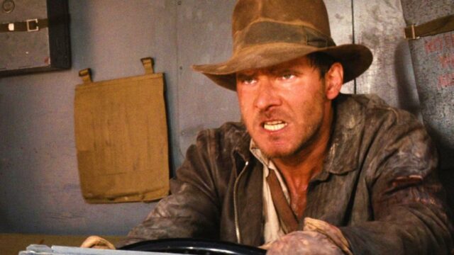 Disney modificará show de acrobacias de 'Indiana Jones' depois que Boulder de 400 libras fere membro do elenco
