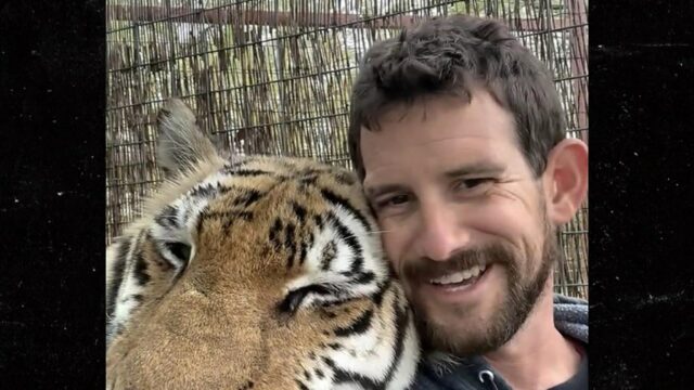 Divulgada a causa tardia da morte associada da estrela de Ryan Easley Insta 1