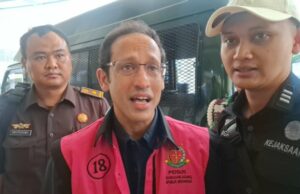 Diz-se que Nadiem Makarim recebeu IDR 809 bilhões no caso de corrupção do Chromebook Diz-se que Nadiem Makarim recebeu IDR 809 bilhões no caso de corrupção do Chromebook