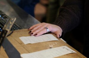 Do Pebble ao Índice 01: Por que Eric Migicovsky construiu um botão para o dedo Um anel inteligente mostrando os sensores