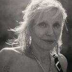 Documentário de Courtney Love 'Antiheroine' revelado por 'Pamela, a Love Story' Banner Dorothy St. Pictures: Ela 'esperava muito tempo para contar sua história' (EXCLUSIVO)