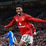 Bendito Mantato durante treino do Manchester United