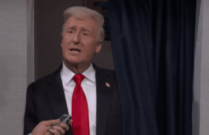 Donald Trump bombardeia o Papai Noel, critica a venda da Warner Bros. e comemora os preservativos Epstein no ‘SNL’ Cold Open Donald Trump bombardeia o Papai Noel, critica a venda da Warner Bros. e comemora os preservativos Epstein no 'SNL' Cold Open