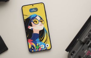 Não acredito que usei meu telefone Samsung sem essa ferramenta de produtividade por tanto tempo O Samsung Galaxy S25 em um fundo branco