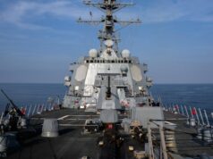 EUA apreendem petroleiro na costa da Venezuela O USS Gravely, um dos navios de guerra americanos na costa da Venezuela.