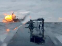 EUA e Ucrânia têm como alvo a ‘frota negra’ de 1.000 navios que contrabandeiam petróleo sancionado em todo o mundo EUA e Ucrânia têm como alvo a 'frota negra' de 1.000 navios que contrabandeiam petróleo sancionado em todo o mundo