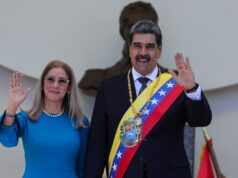 EUA sancionam mais parentes e associados do presidente venezuelano Maduro INTERATIVO - Reservas de petróleo bruto vs exportações-1756989578