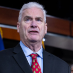 EXCLUSIVO: Tom Emmer, líder da maioria na Câmara, exige respostas de Tim Walz sobre fraude de bem-estar social de US $ 9 bilhões em Minnesota