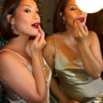 Elizabeth Chan, famosa por lançar um novo álbum de férias a cada ano, ao fazer seu 15º, 'Christmas Unhinged', sobre como fazer a temporada após um divórcio