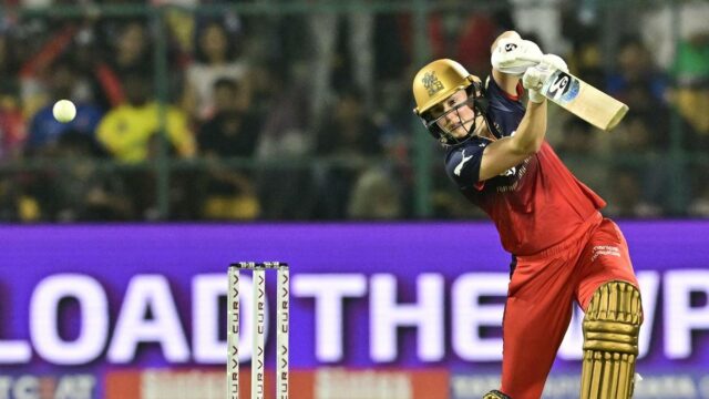 Ellyse Perry e Annabel Sutherland retiram-se do WPL 2026
