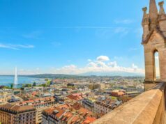 Empresa de turismo pede falência e cancela viagens, viajantes presos Empresa de turismo pede falência e cancela viagens, viajantes presos