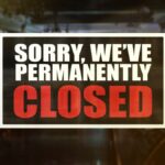 Empresa global de varejo fecha 132 lojas de diversas marcas