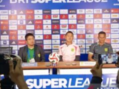 Enfrentando o topo da classificação, Persebaya confia em Shin Sang-gyu na lateral do campo Enfrentando o topo da classificação, Persebaya confia em Shin Sang-gyu na lateral do campo