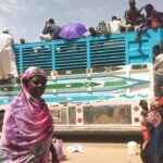 Enquanto o mundo se fixa em outras guerras, o Sudão vê 12 milhões de pessoas deslocadas à força em conflitos devastadores