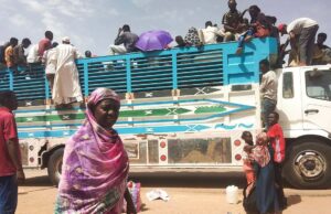 Enquanto o mundo se fixa em outras guerras, o Sudão vê 12 milhões de pessoas deslocadas à força em conflitos devastadores Enquanto o mundo se fixa em outras guerras, o Sudão vê 12 milhões de pessoas deslocadas à força em conflitos devastadores