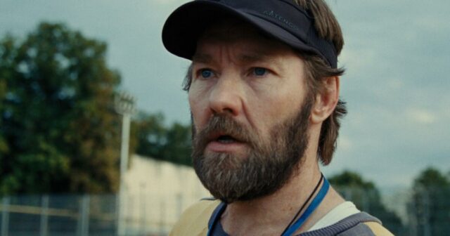 Enquanto os filmes competem pela atenção dos eleitores do Oscar, Enquanto os filmes competem pela atenção dos eleitores do Oscar, os EPs de celebridades deixam sua marca