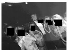 Epstein manteve fotos de Trump, mulheres jovens e brinquedos sexuais Desenho animado de Clay Bennett