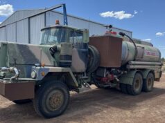 Equipamento caseiro de combate a incêndios de produtor de grãos passa por teste de incêndio Equipamento caseiro de combate a incêndios de produtor de grãos passa por teste de incêndio