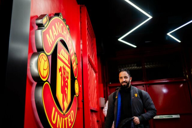 Ayden Heaven chegando em Old Trafford