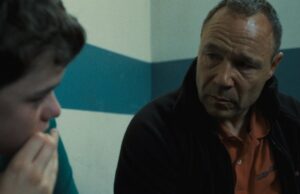 Escritor de ‘Adolescência’ sobre como o drama de sucesso gerou a falsa teoria da ‘troca de raça’: ‘Isso mostra o que é todo o programa’ Escritor de 'Adolescência' sobre como o drama de sucesso gerou a falsa teoria da 'troca de raça': 'Isso mostra o que é todo o programa'