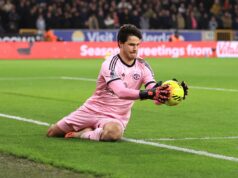 Especialistas do MUTV elogiam a estrela do Man Utd que ‘não corre riscos reais’, Ineos esnobou dois jogadores para contratá-lo Senne Lammens aquece para o Manchester United