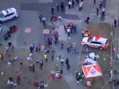 Espectador desarma atirador de Bondi Beach durante tiroteio em Sydney Espectador desarma atirador de Bondi Beach durante tiroteio em Sydney