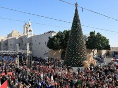 Espírito natalino retorna ao local de nascimento de Jesus após mais de dois anos de guerra Espírito natalino retorna ao local de nascimento de Jesus após mais de dois anos de guerra