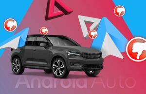 Esses problemas do Android Auto tornam meu trajeto mais difícil do que deveria Painel do carro exibindo a navegação do Android Auto na tela central, com o mascote do Android ao lado dele, cercado por ícones flutuantes do Android Auto.