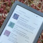 Árvore de Natal mostrada no OnePlus 13R