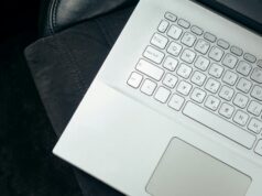 Este downloader de streaming permite salvar qualquer vídeo para assistir off-line por menos de US$ 100 Este downloader de streaming permite salvar qualquer vídeo para assistir off-line por menos de US$ 100