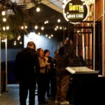 Este lendário local musical de Los Angeles está fechando após 25 anos. Mas sua história não acabou